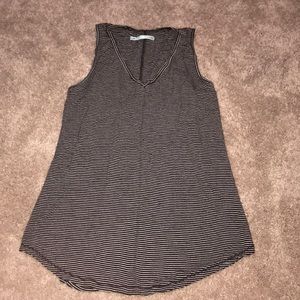 Maurice’s tank top